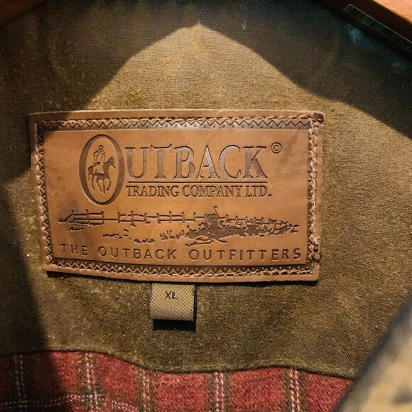 Vintage Outback Trading Company Men's Deer Hunter Brown Oilskin Vest Size XL - Picture 4 of 12